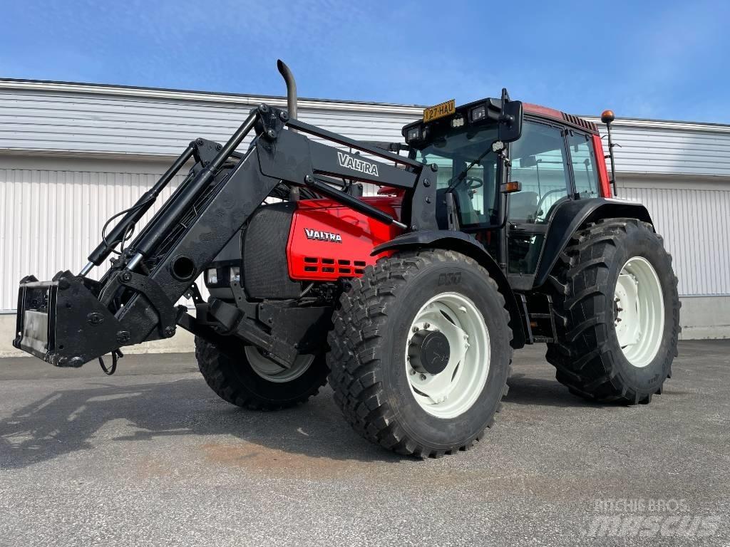 Valtra X 120 Tracteur