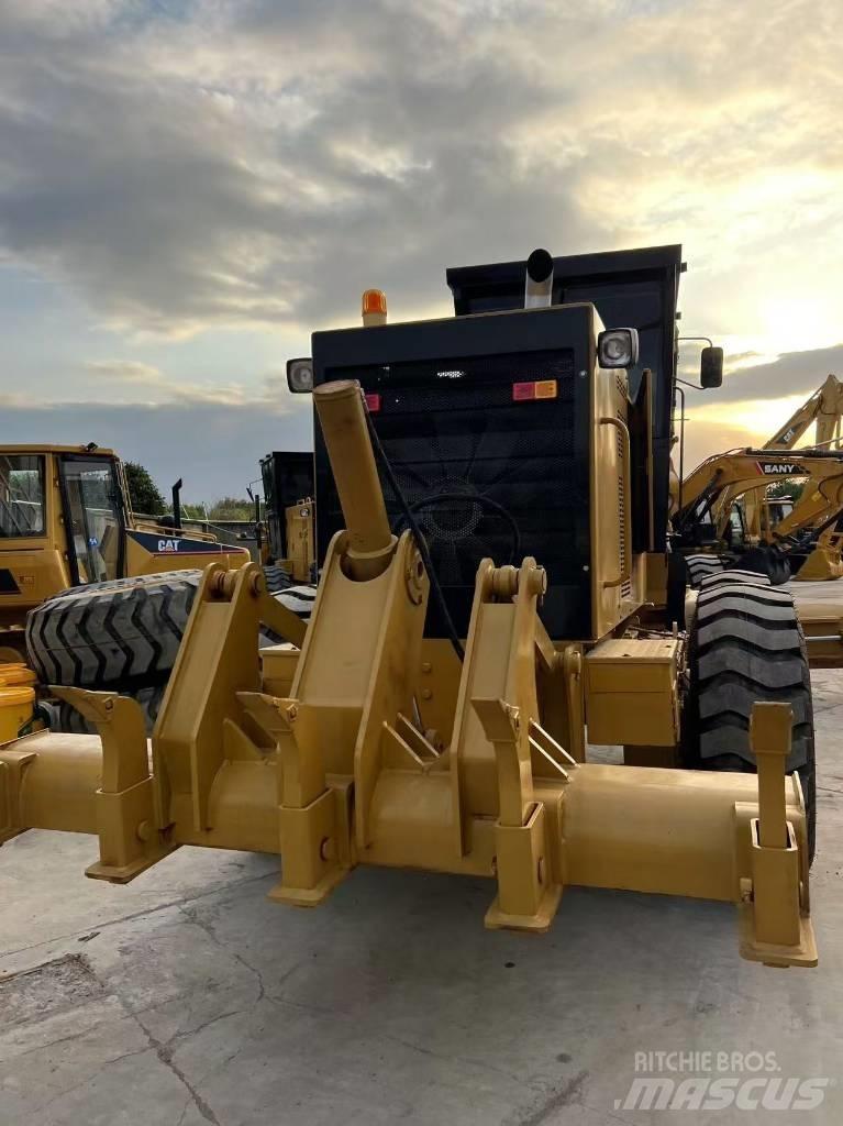 CAT 140 G Niveleuse