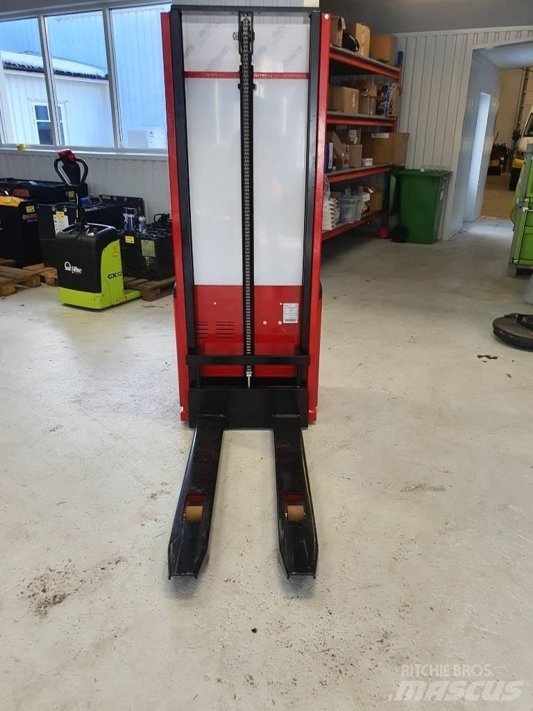 Pramac GX 12/29 Gerbeur accompagnant