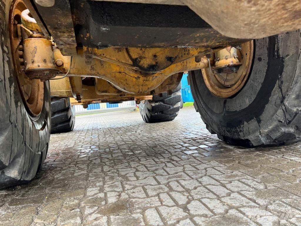 CAT 980B NVT Chargeuse sur pneus