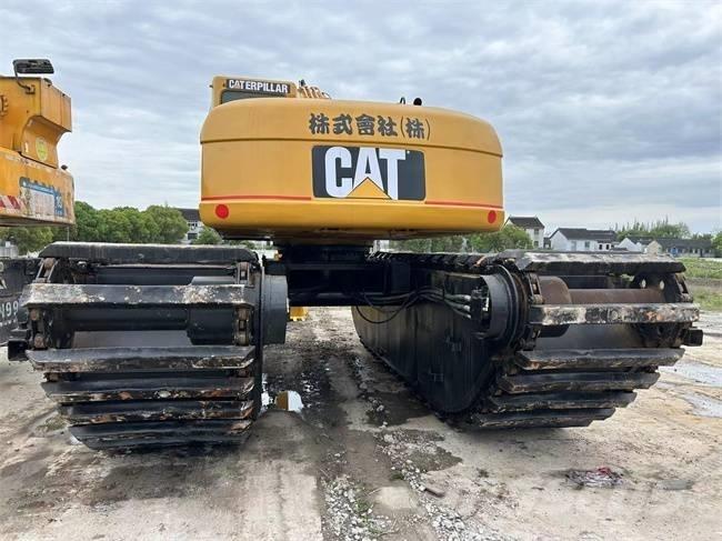 CAT 320 C Pelles amphibies