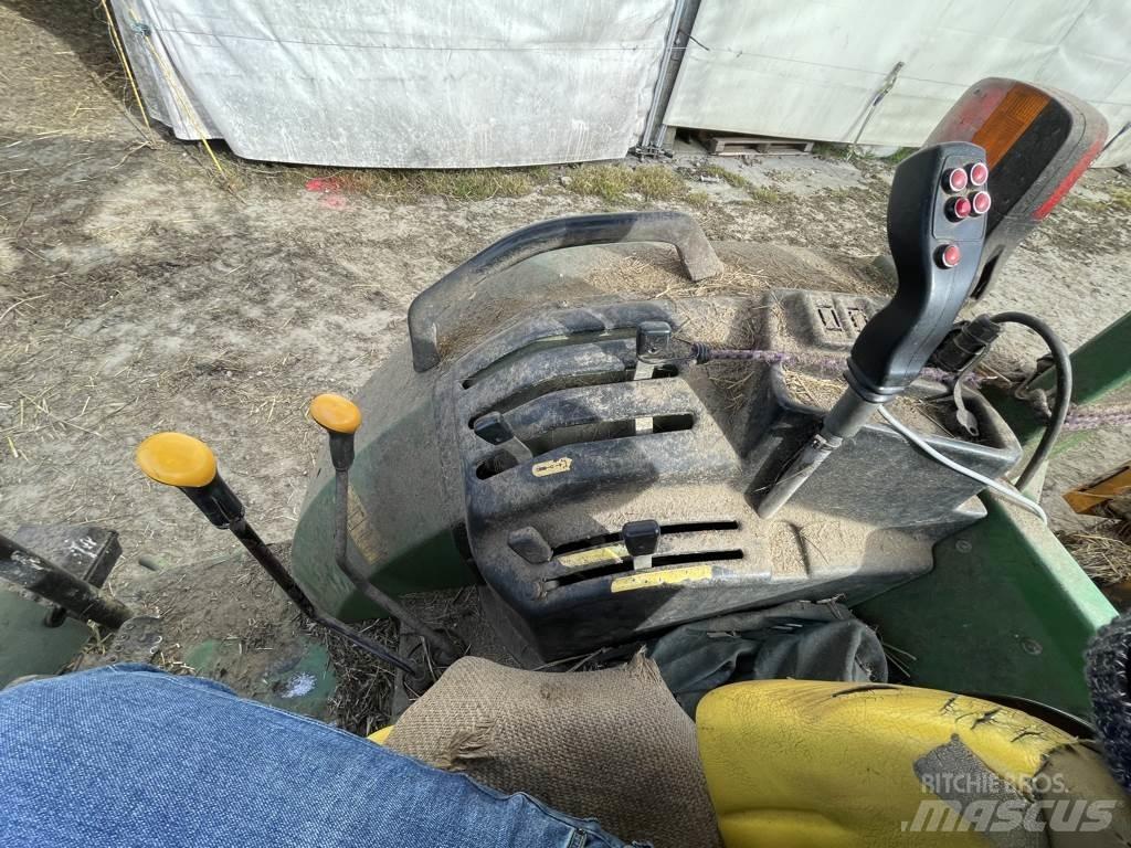 John Deere 5215 Tracteur