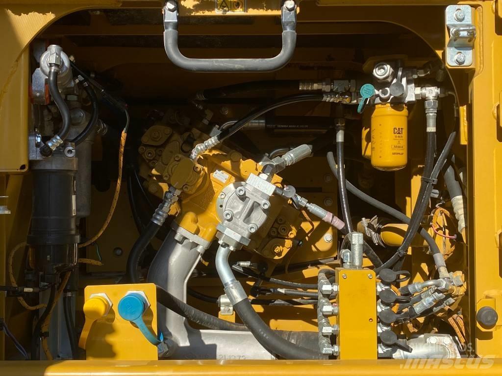 CAT 324 E LN Pelle sur chenilles