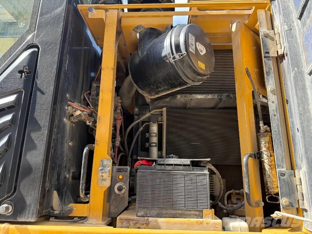 CAT 335 F L CR Pelle sur chenilles