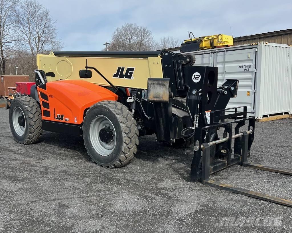 JLG 1255 Chariot télescopique
