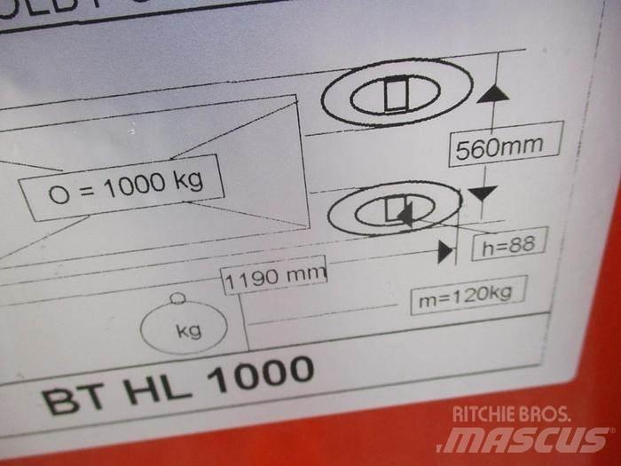BT HL 1000 Gerbeur accompagnant