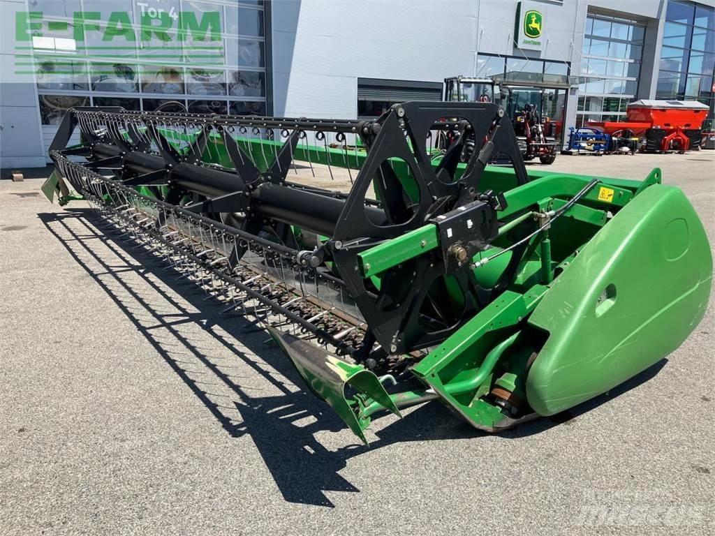 John Deere 620R Accessoires moissonneuse batteuse