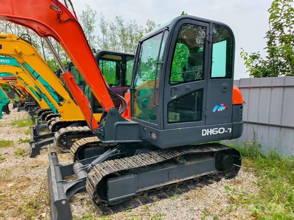 Doosan DH 60-7 Mini pelle < 7t