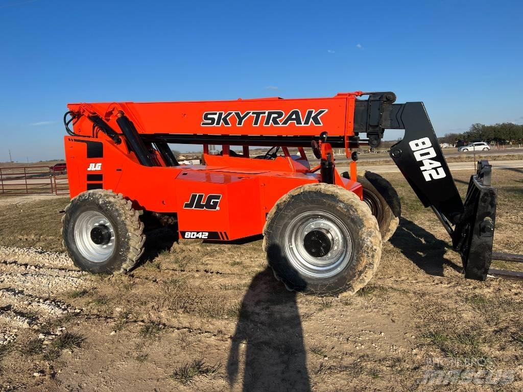 SkyTrak 8042 Chariot télescopique