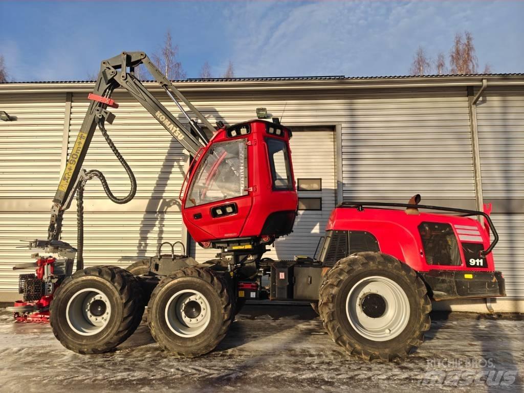 Komatsu 911 Abatteuse