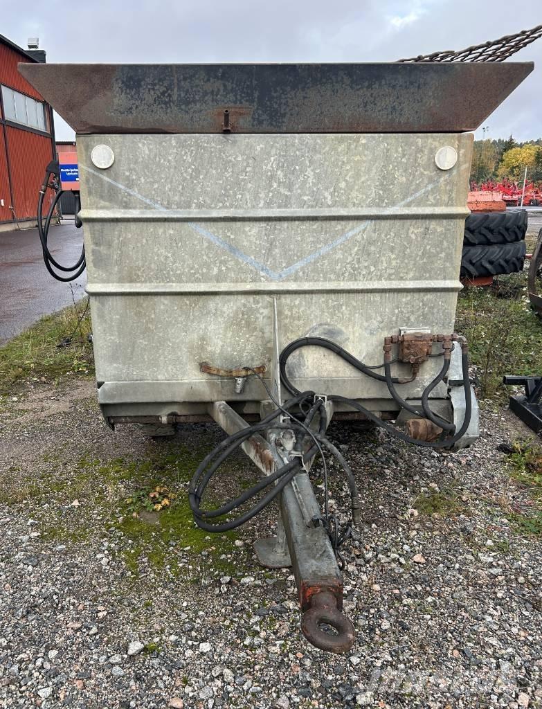 Salo 1600 Sableuse et saleuse