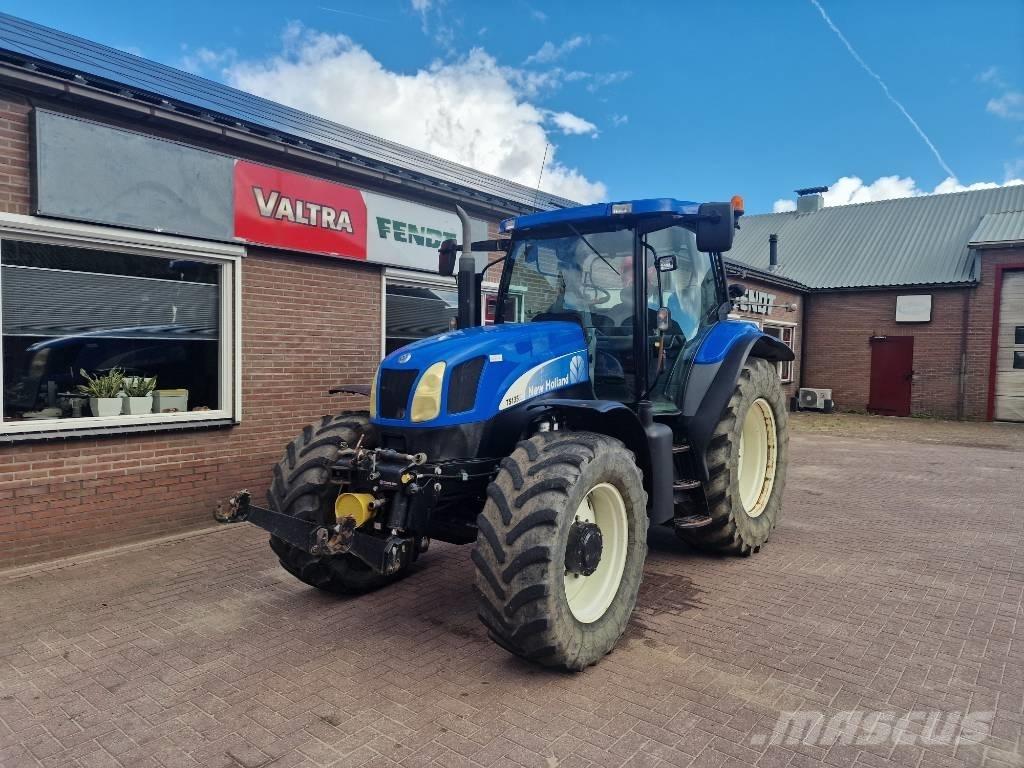 New Holland TS 135 A Tracteur