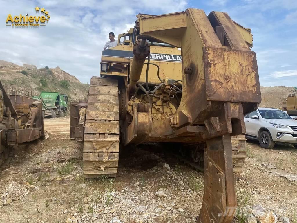 CAT D 11 N Bouteurs sur chenilles