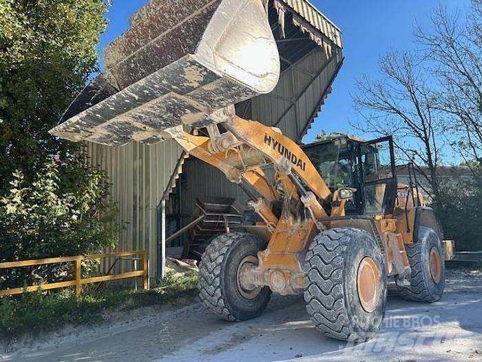 Hyundai HL970 Chargeuse sur pneus