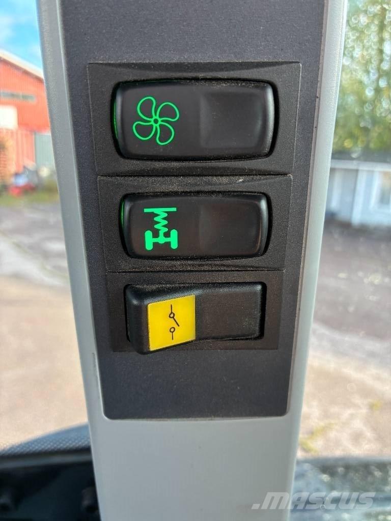 Valtra G135A Tracteur