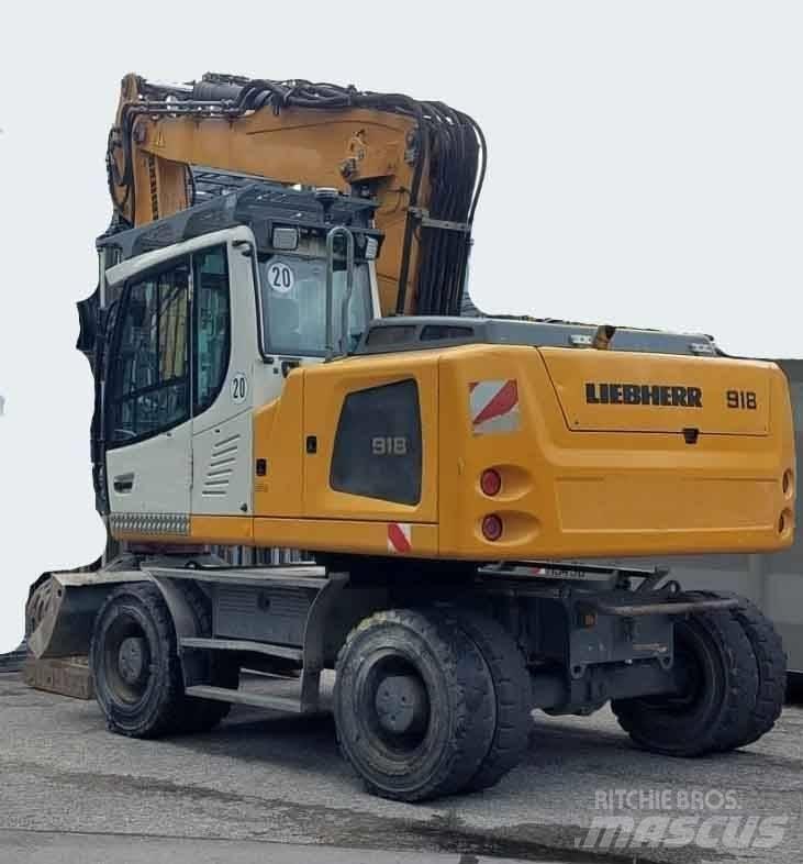 Liebherr A 918 Litr. Pelle sur pneus