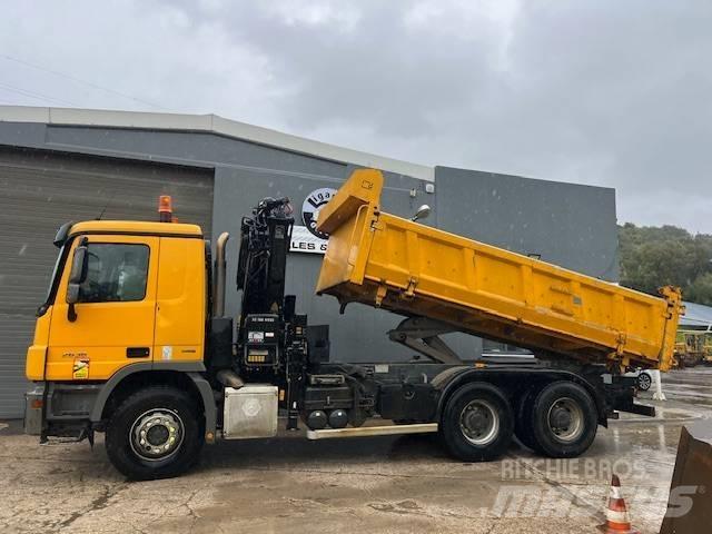 Mercedes-Benz 2636 Camion benne