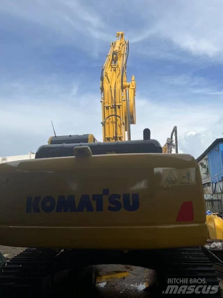 Komatsu PC 210 LC Pelle sur chenilles
