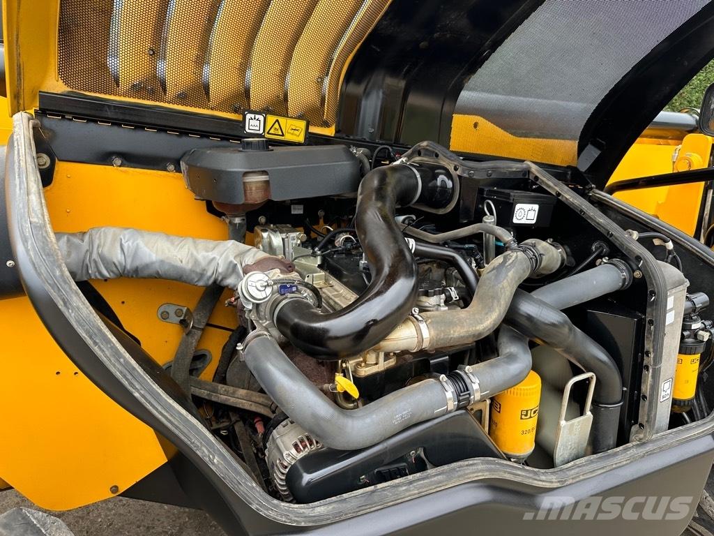 JCB 535-125 Chariot télescopique