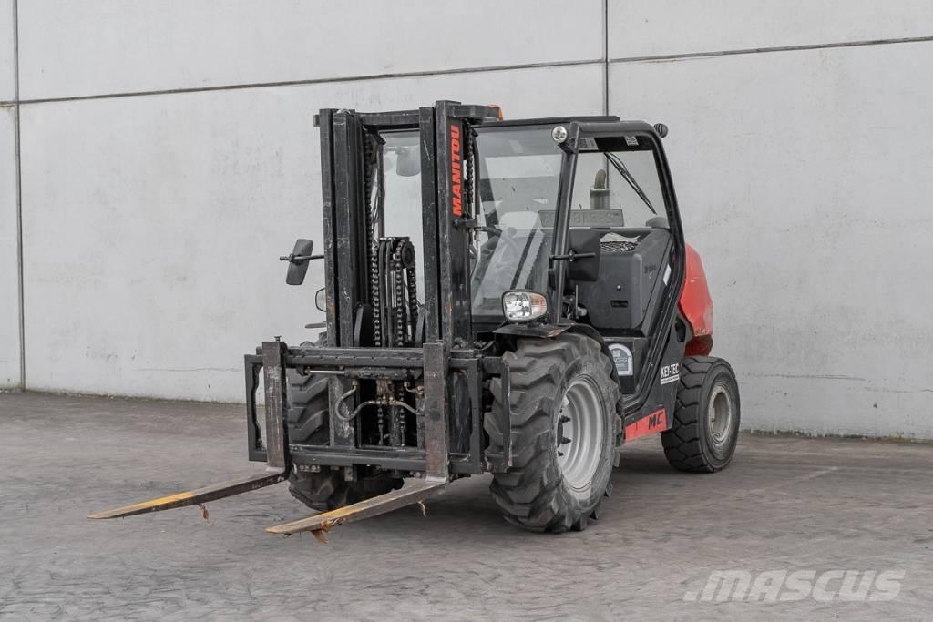 Manitou MC 30-4 Chariots diesel