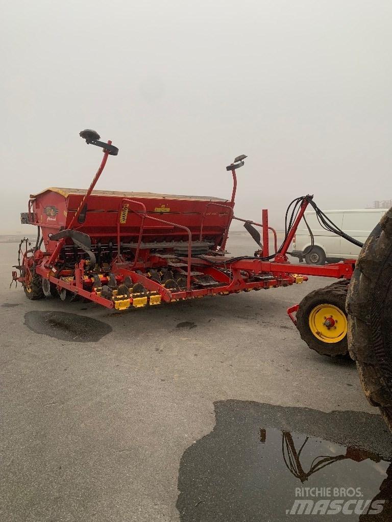 Väderstad Rapid 400C Semoir combiné