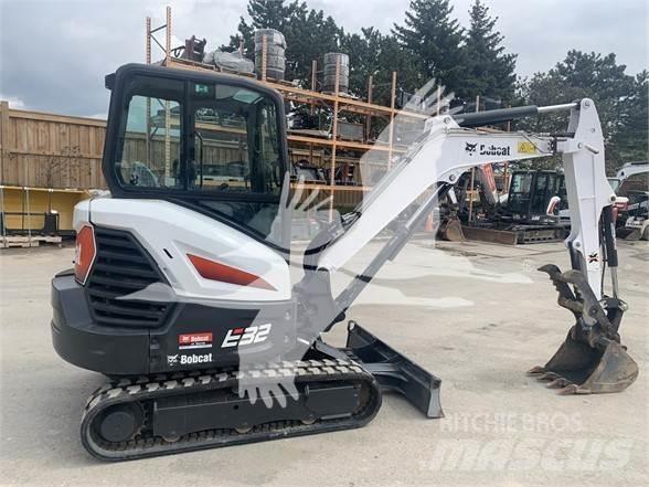 Bobcat E32i Mini pelle < 7t