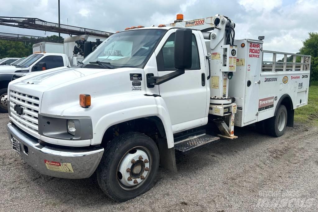 Chevrolet C5500 Grue sur chenilles