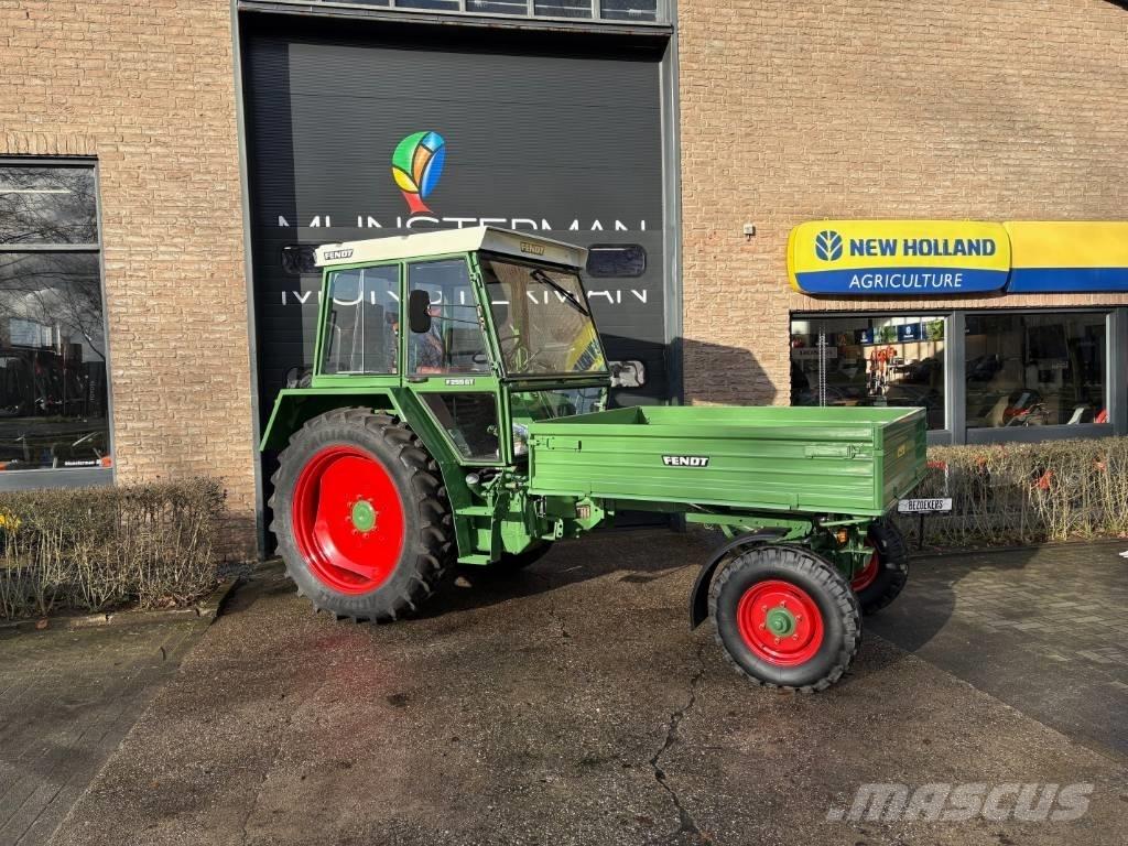 Fendt F255 GT Tracteur