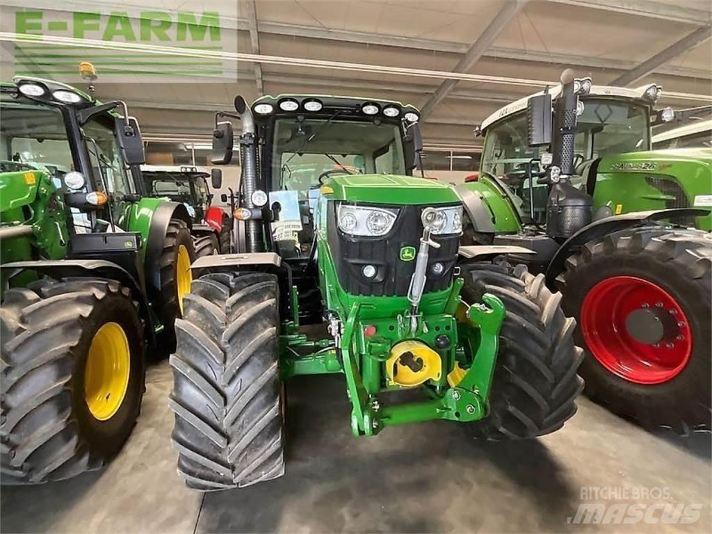 John Deere 6125 r Tracteur