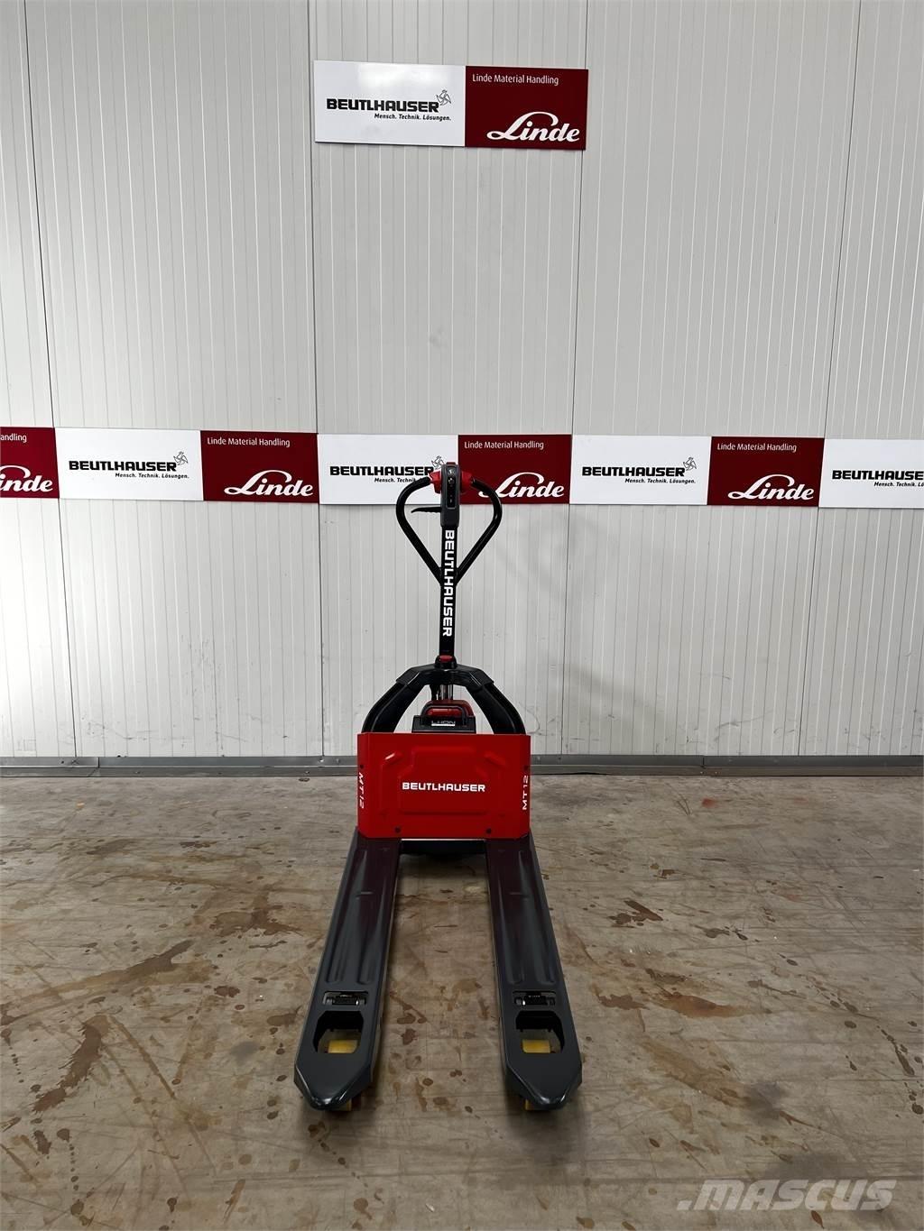 Linde MT12 Gerbeur accompagnant
