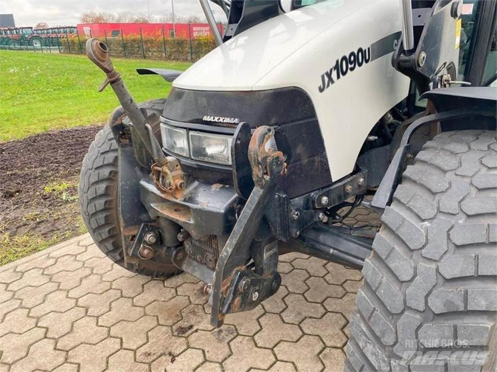 Case IH JX 1090U Tracteur