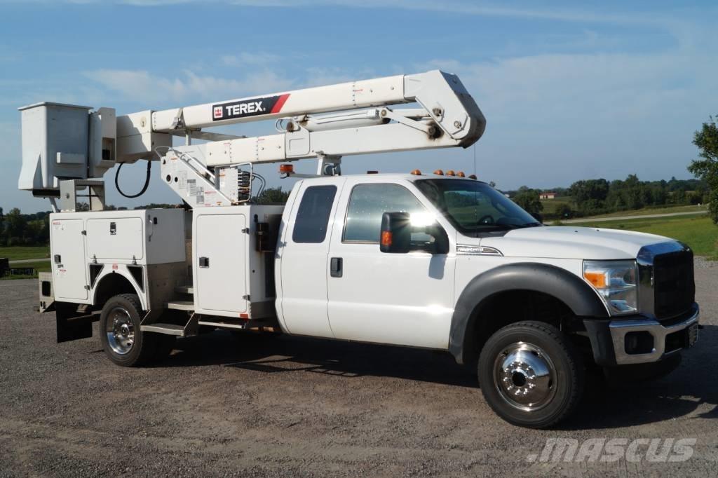 Ford F 550 XLT SD Camion nacelle