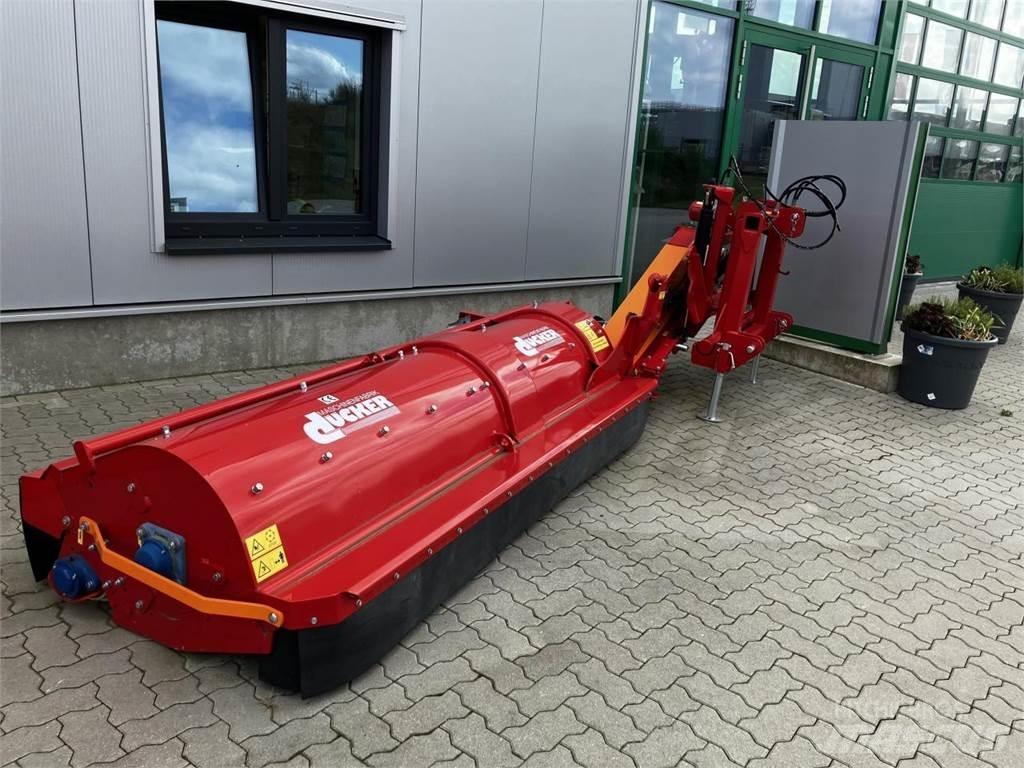 Dücker USM-26 VR4 Broyeur / Gyrobroyeur / Epareuse
