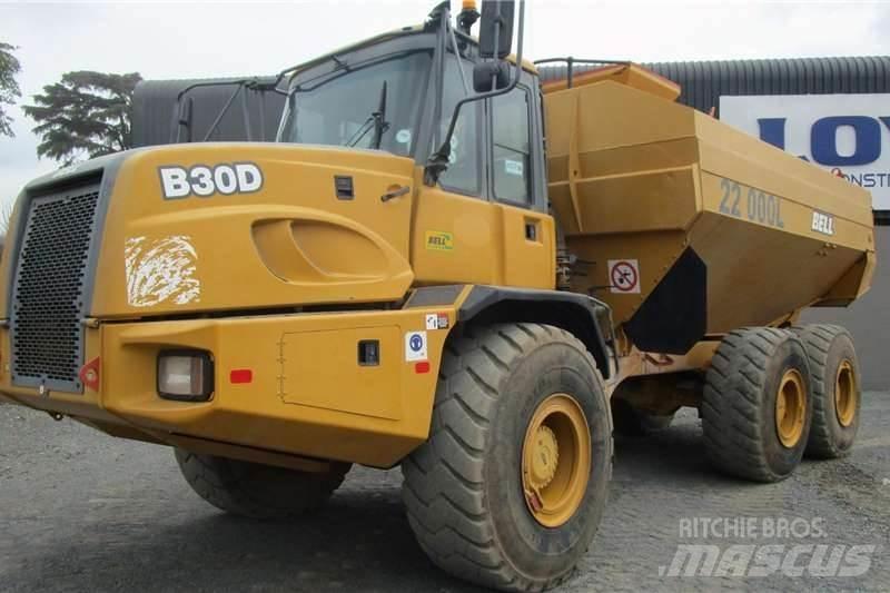 Bell B30D 22000L Autre camion