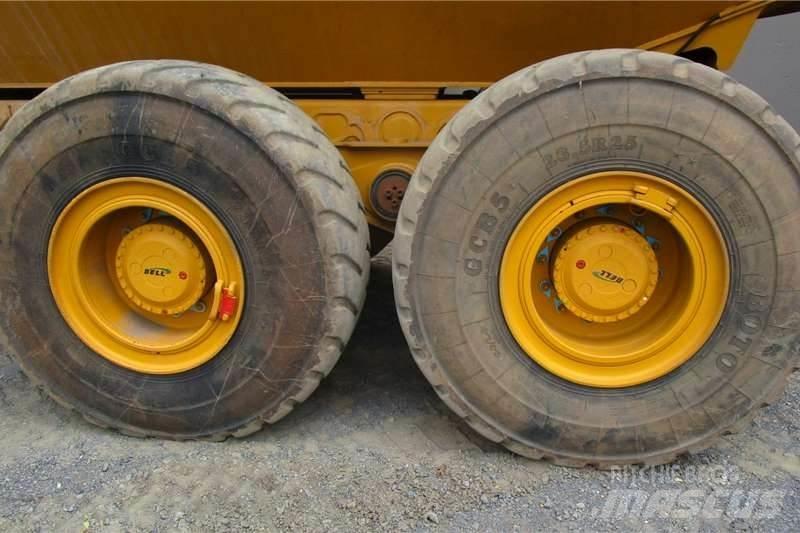 Bell B30D 22000L Autre camion