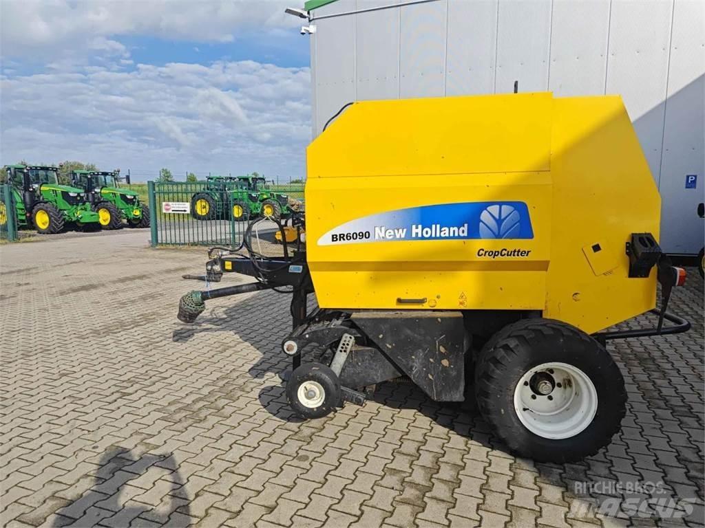 New Holland BR6090 Presse à balle ronde