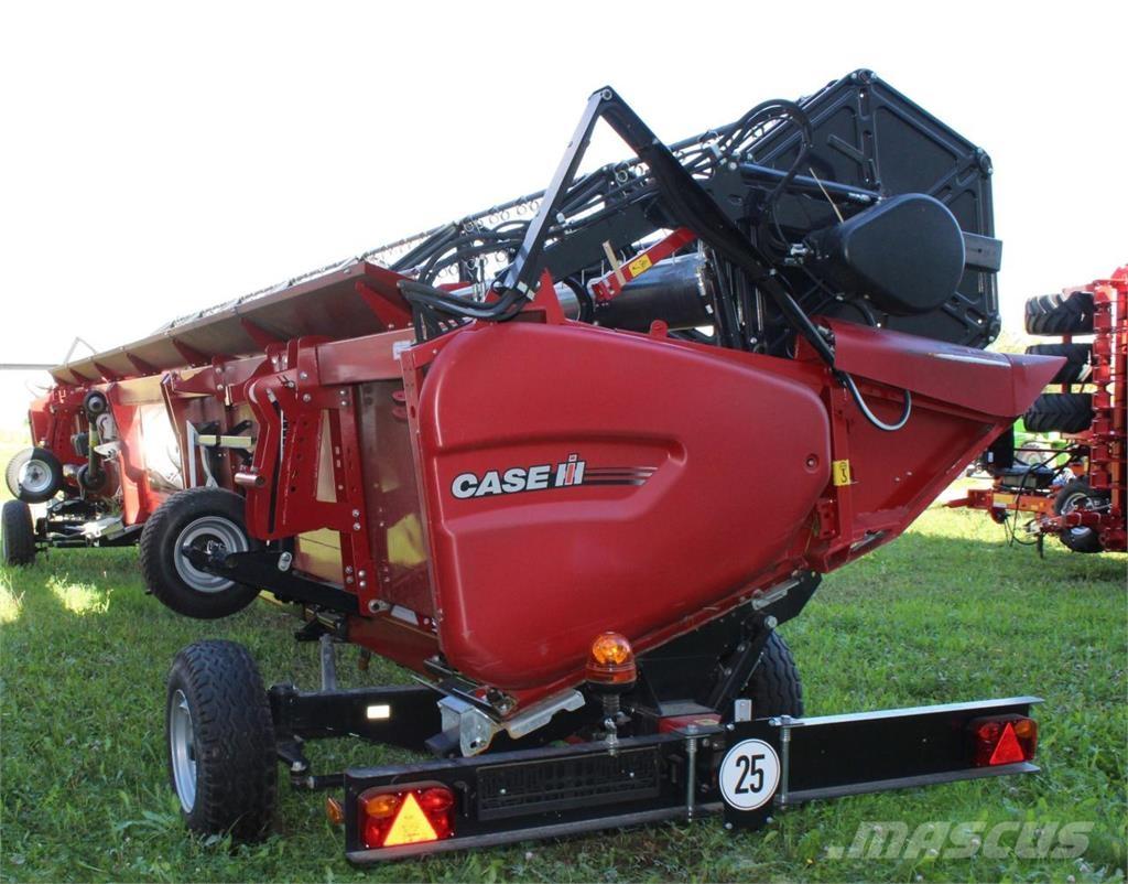 Case IH AF 8250 Moissonneuse batteuse
