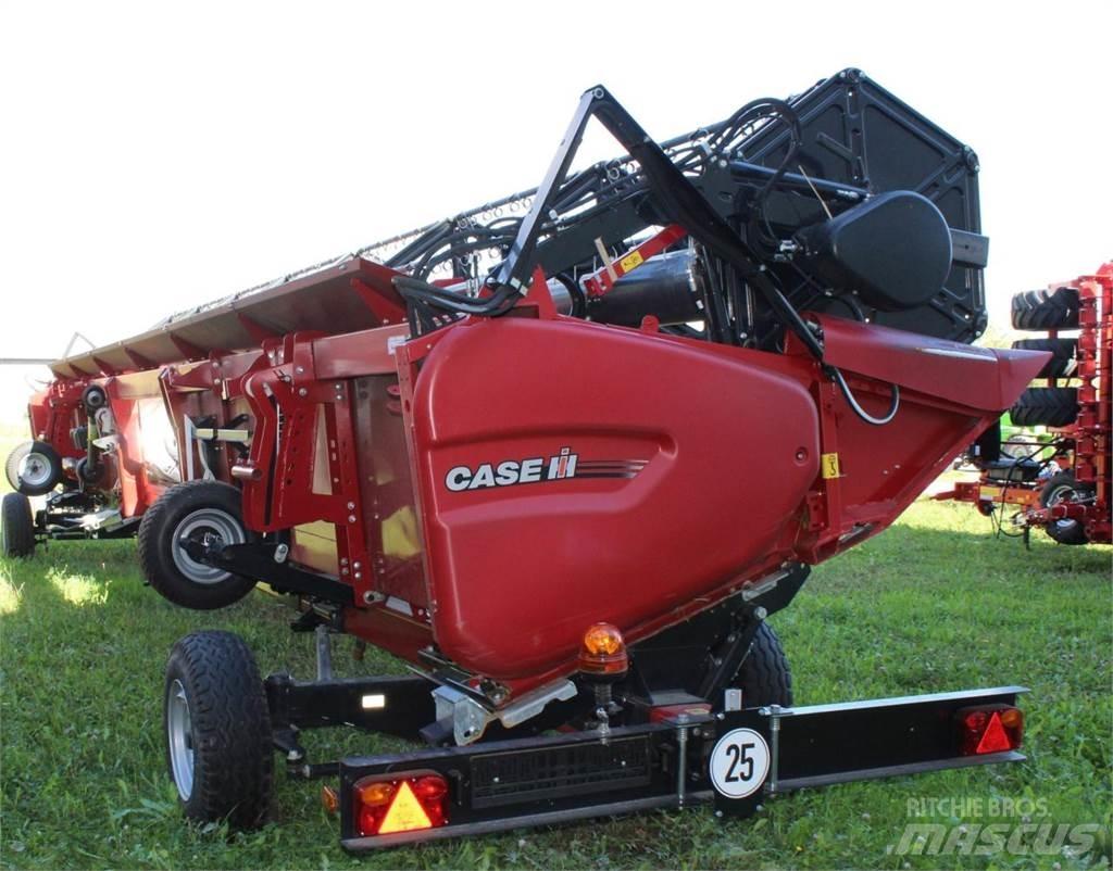 Case IH AF 8250 Moissonneuse batteuse