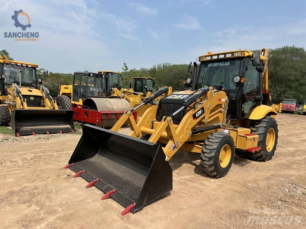 CAT 420 F2 Tractopelle