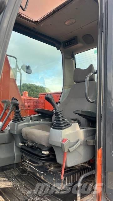 Doosan DX 140 LCR-3 Pelle sur chenilles