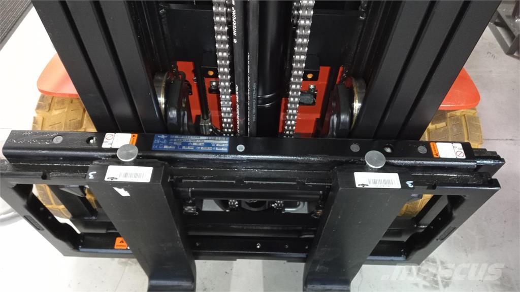 Toyota 8FBMK20T Chariots élévateurs électriques