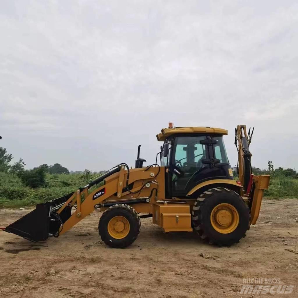CAT 420 F Tractopelle