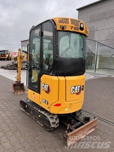 CAT 301.8 Mini pelle < 7t