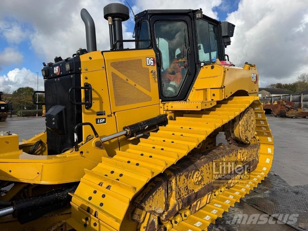 CAT D 6 LGP Bouteurs sur chenilles