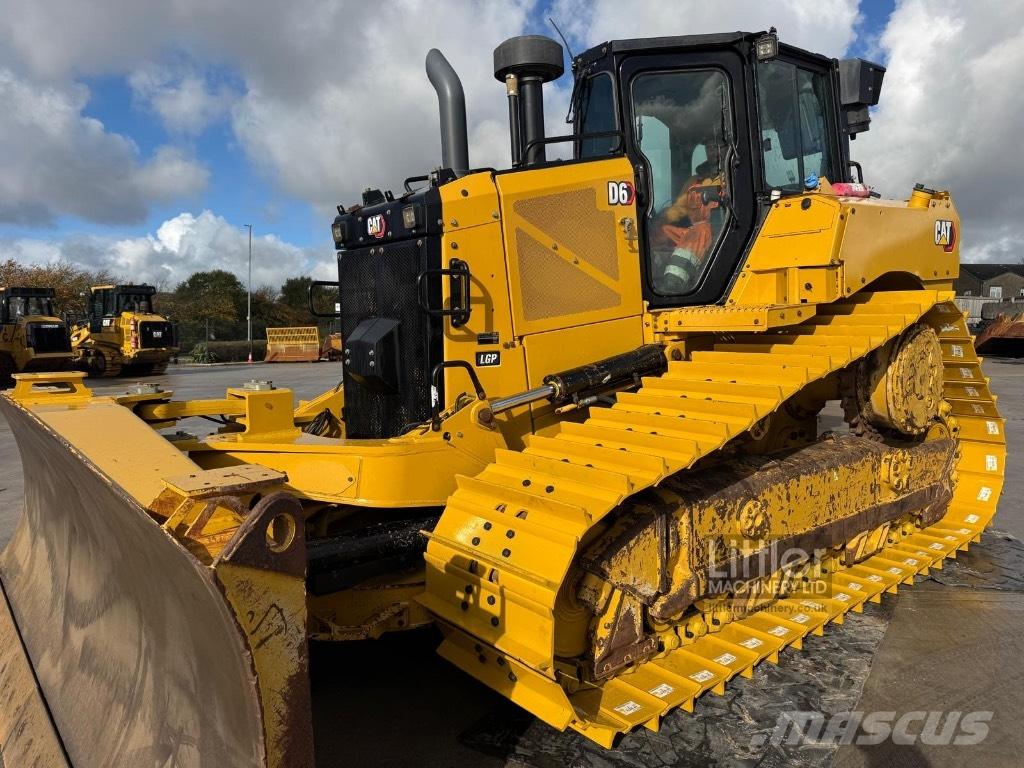 CAT D 6 LGP Bouteurs sur chenilles