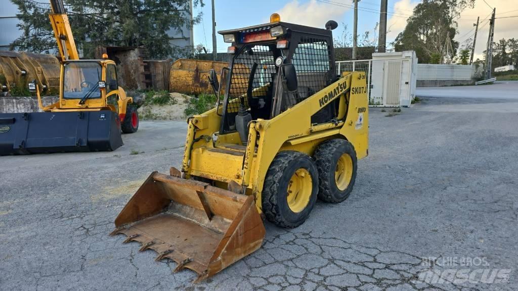 Komatsu SK07J Mini chargeuse