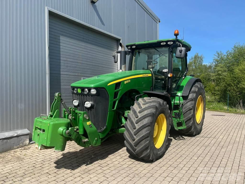 John Deere 8320 R Tracteur