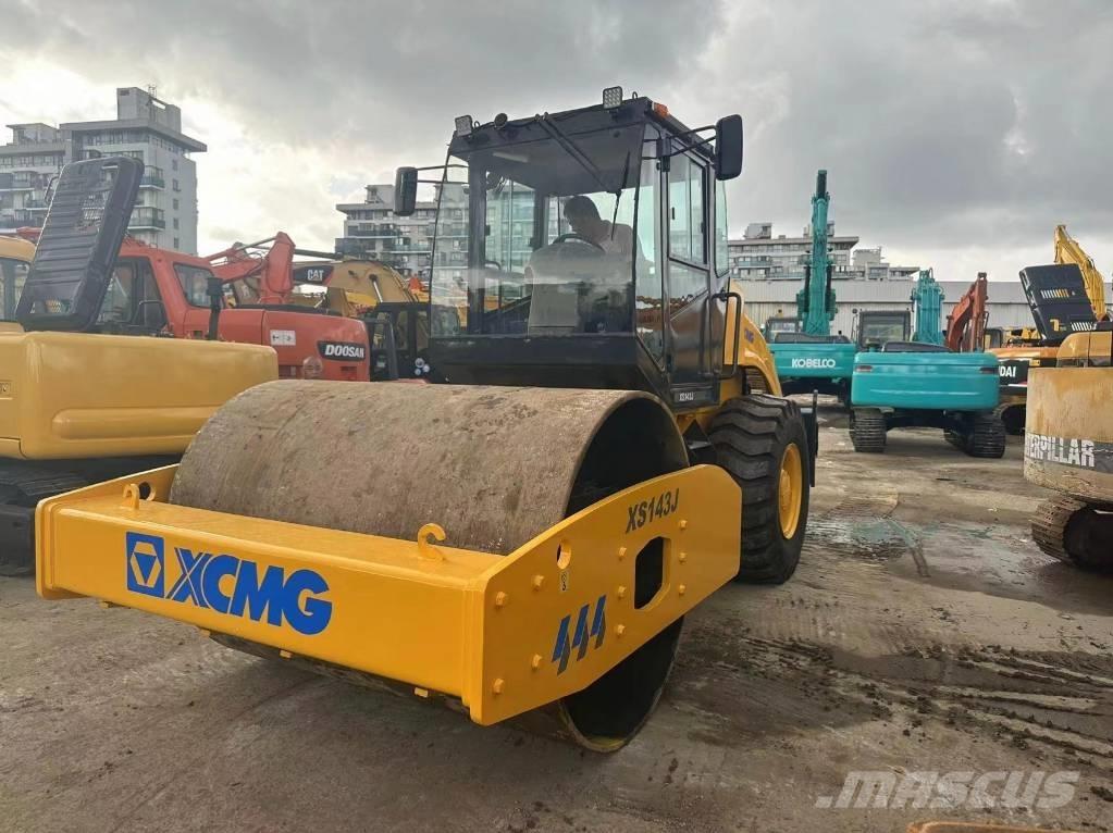 XCMG XS 143 J Rouleaux monocylindre