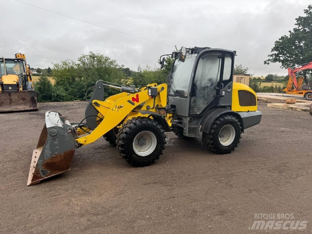 Wacker Neuson WL 44 Chargeuse sur pneus