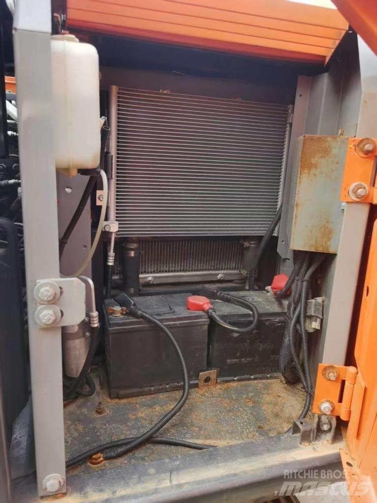 Hitachi ZX 70 Mini pelle 7t-12t